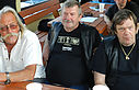 onthe03_202.jpg